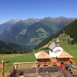 Ausblick vom Haashof mit Spielplatz und Liegewiese